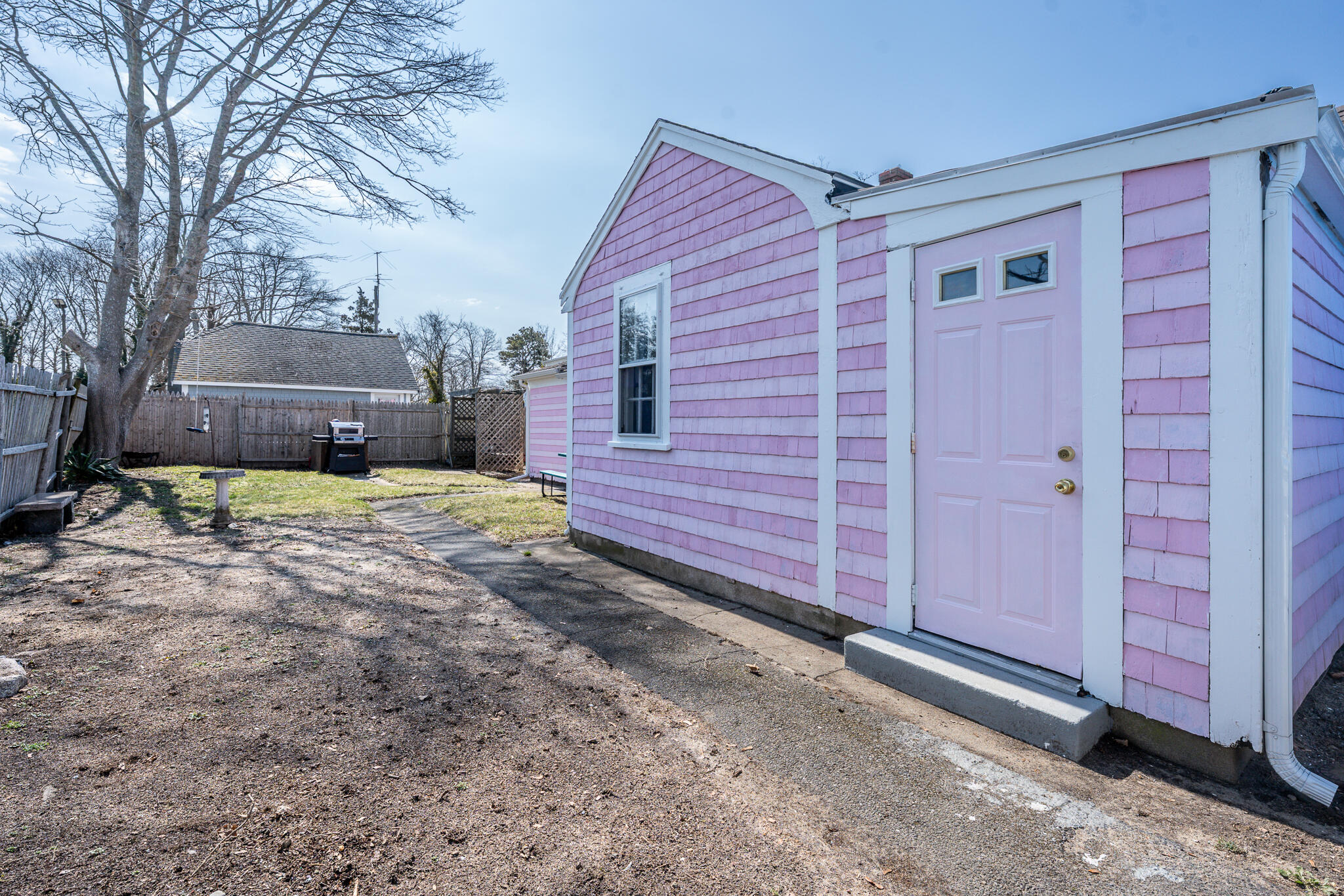 62 Pine Avenue Hyannis, MA 02601 - Photo 31 of 36 back1