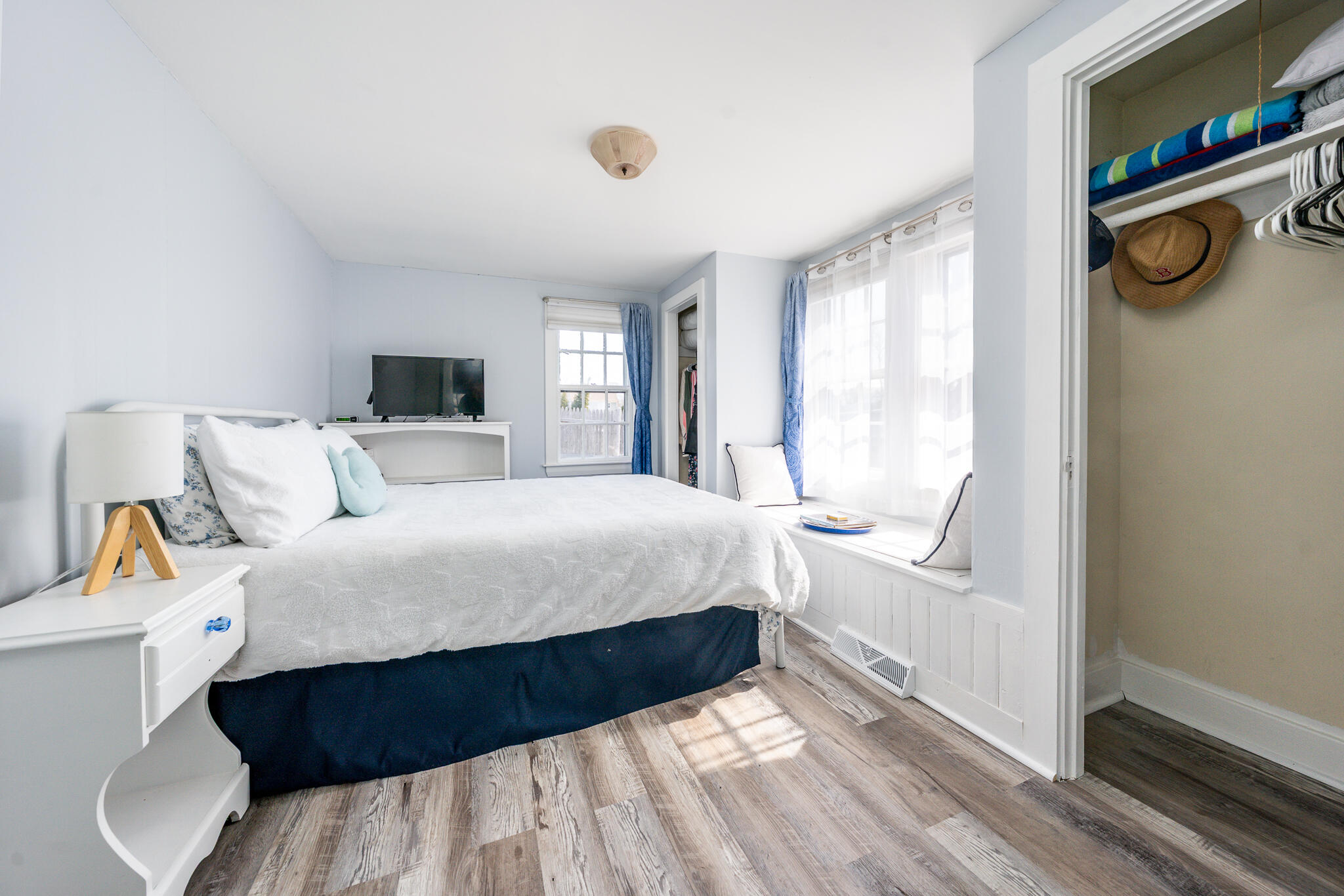 62 Pine Avenue Hyannis, MA 02601 - Photo 10 of 36 1stbedroom1