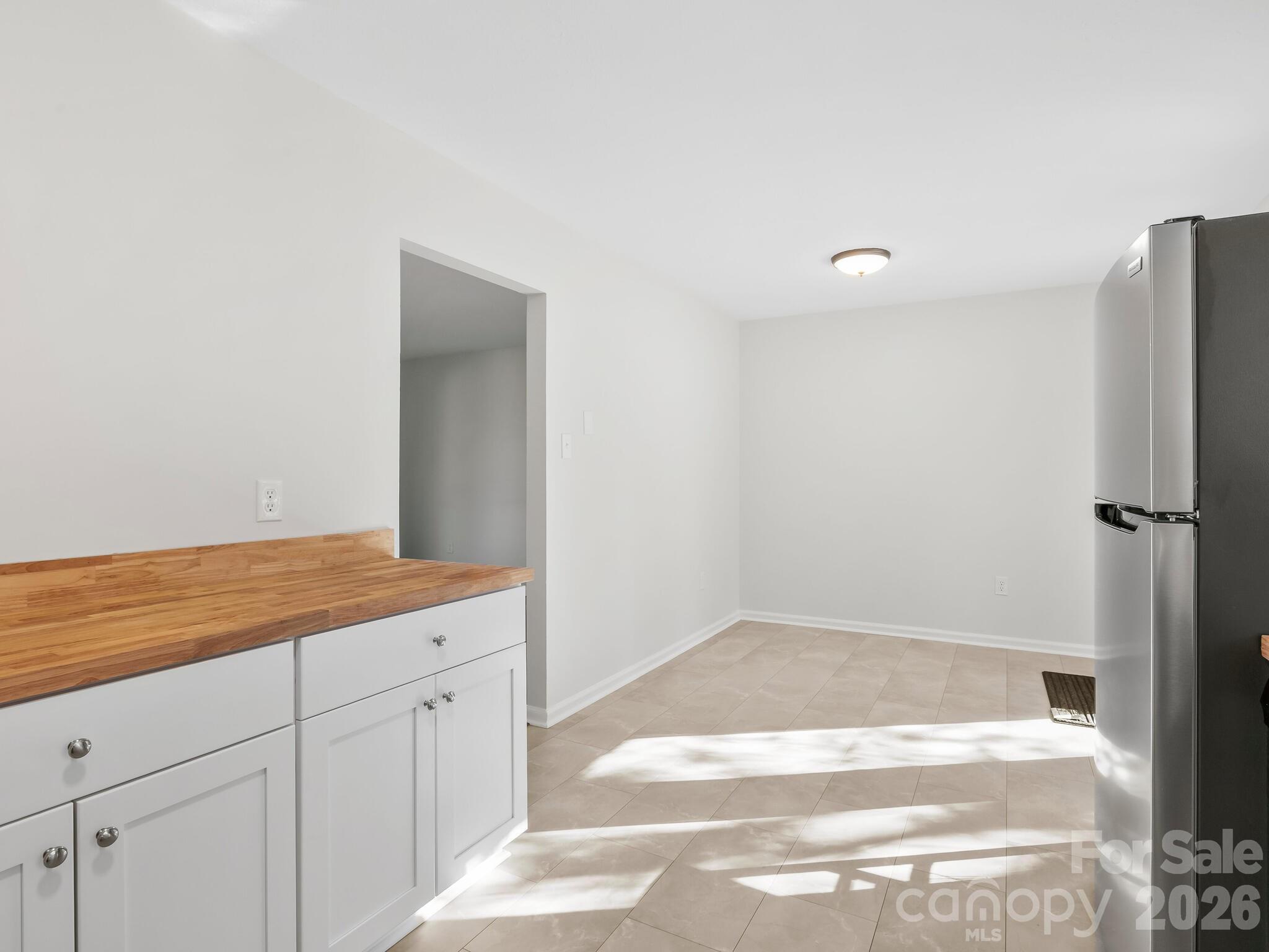 51 West Chapel Road Asheville, NC 28803 - Photo 11 of 23