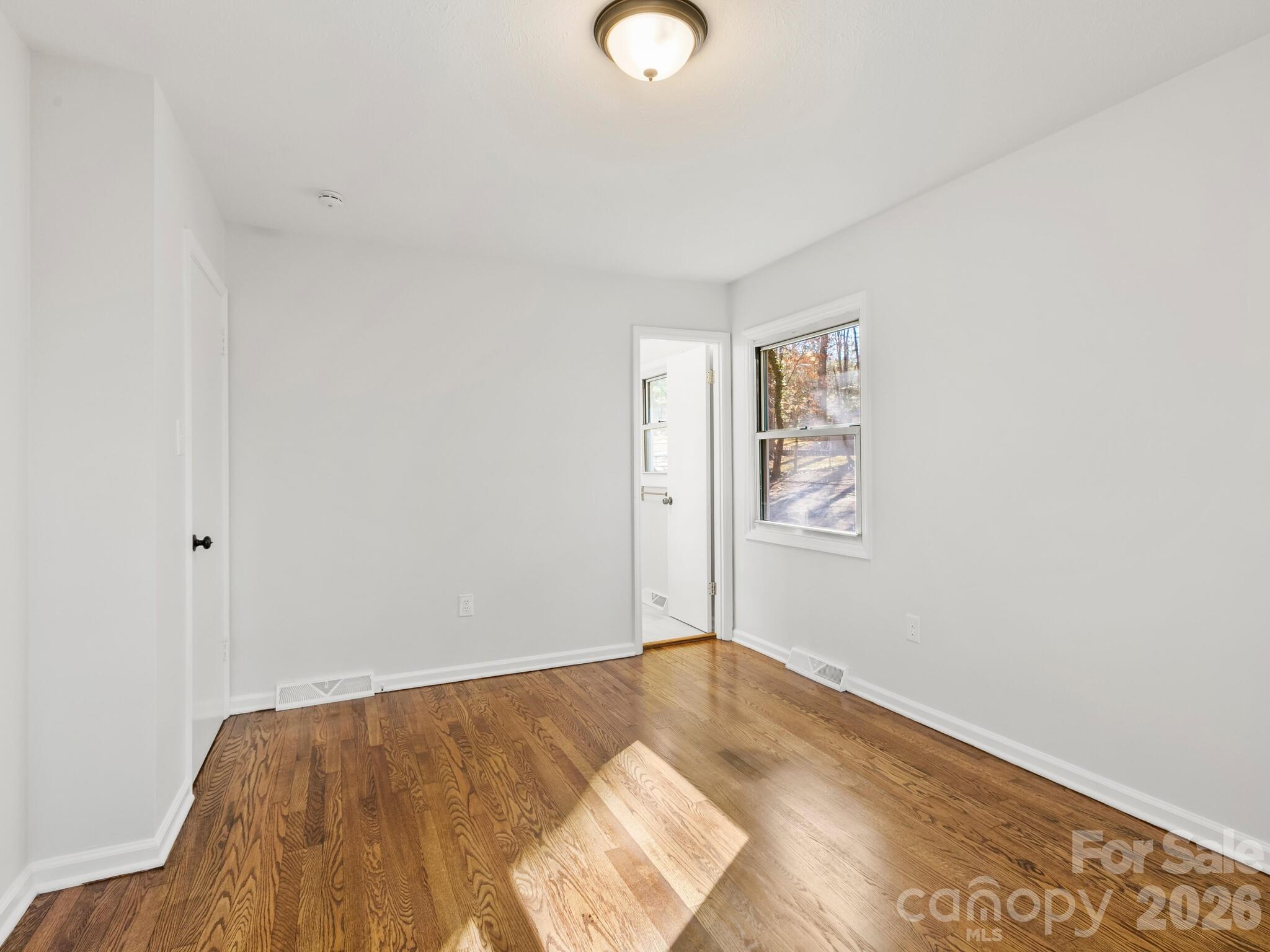 51 West Chapel Road Asheville, NC 28803 - Photo 13 of 23