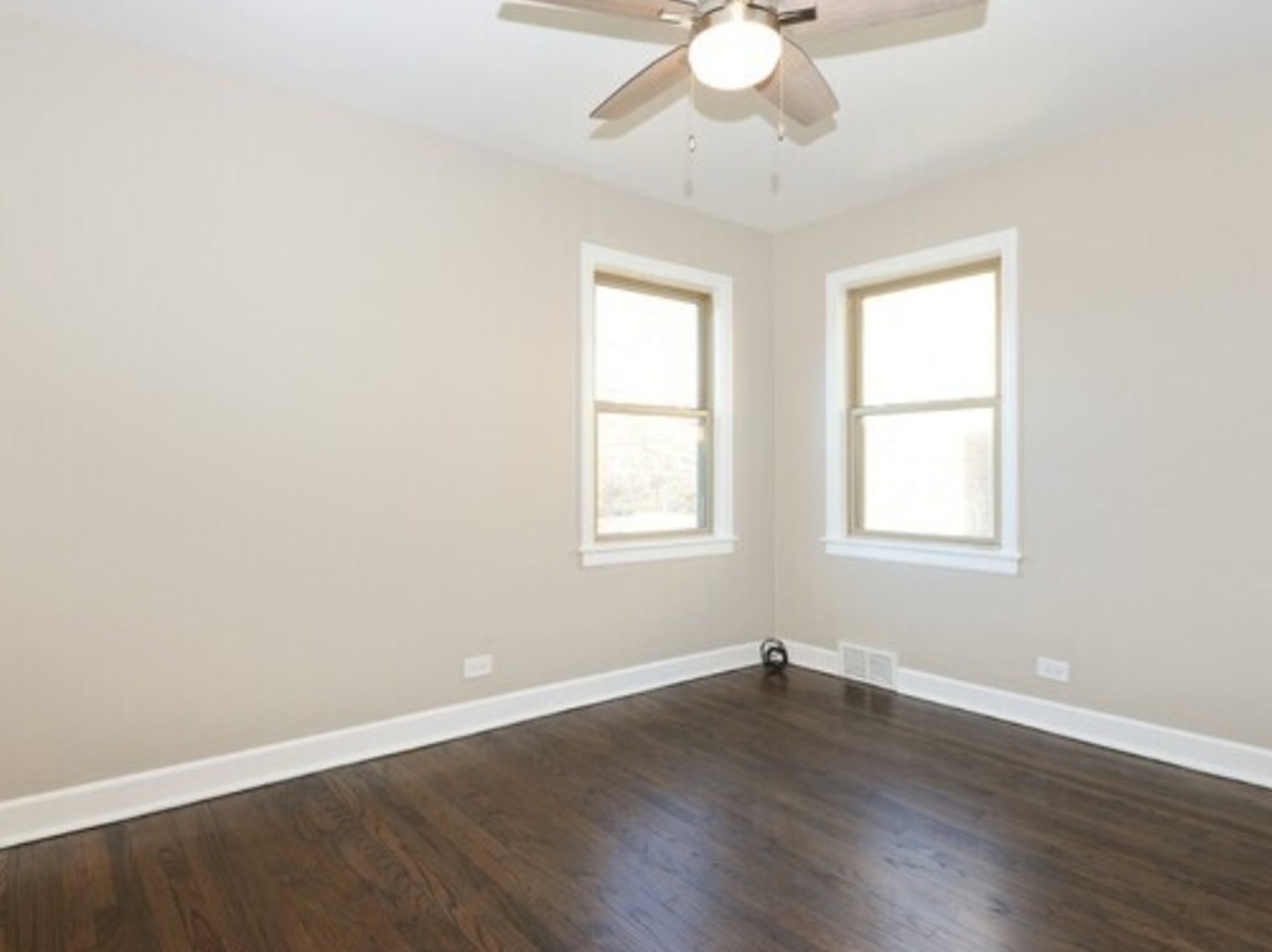 134 Callan Avenue, Unit 2 Evanston, IL 60202 - Photo 7 of 12