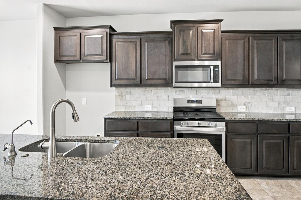 7117 Saguaro Road Odessa, TX 79765 - Photo 6 of 23 Gallery Image 6