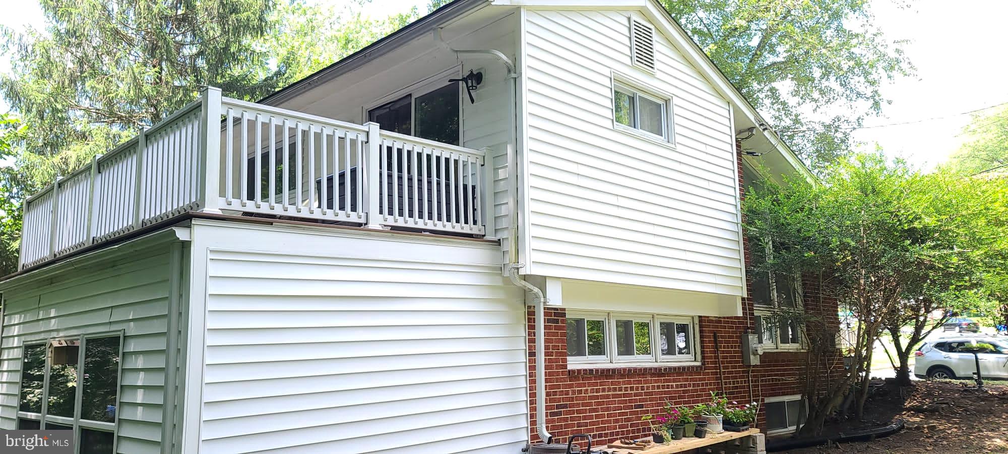 10817 Lombardy Road Silver Spring, MD 20901 - Photo 4 of 43