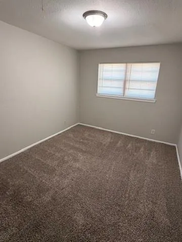 $1,850 | 414 East Tucker Boulevard, Arlington, TX 76010