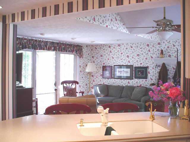 2272 Brixton Road Columbus, OH 43221 - Photo 8 of 10 Gallery Image 8