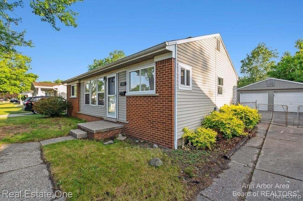 1361 Duncan Avenue Ypsilanti, MI 48198 - Photo 5 of 16 1361 4