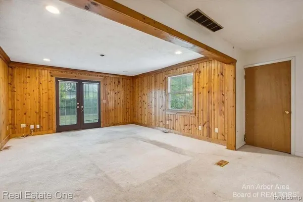 $2,100 | 1361 Duncan Avenue, Ypsilanti, MI 48198