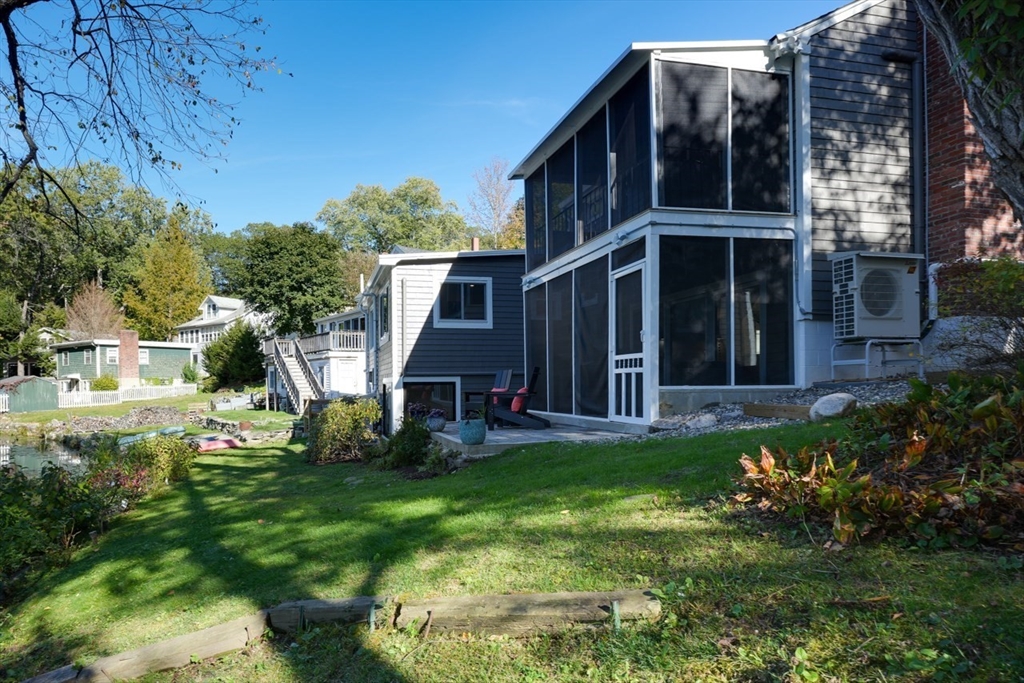 9 Stonecleve Road Wellesley, MA 02482 - Photo 24 of 39