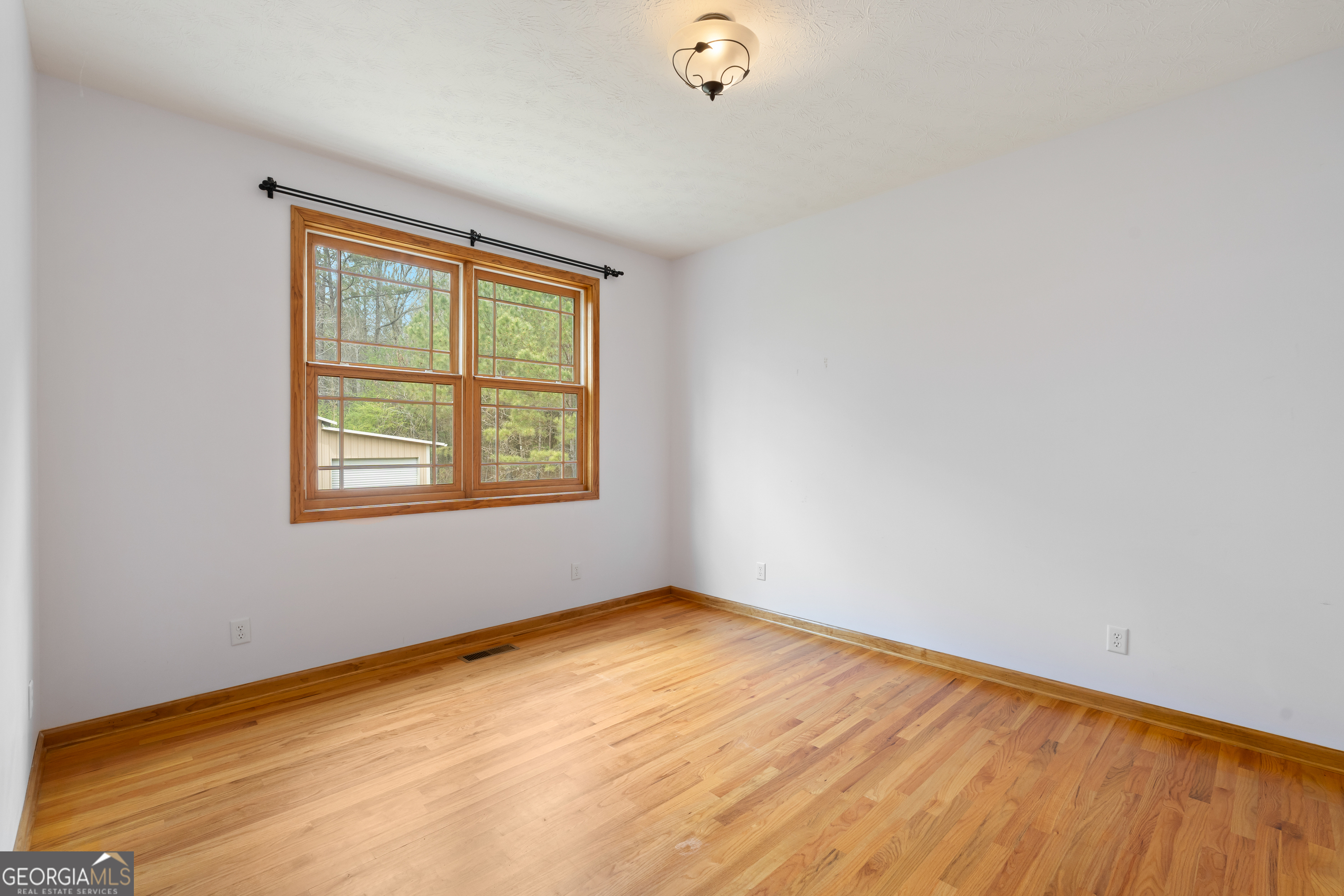 1229 Boggus Road Franklin, GA 30217 - Photo 24 of 68 an empty room with a window