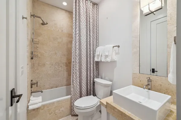 $3,850,000 | 132 Somerset Street, Alys Beach, FL 32461