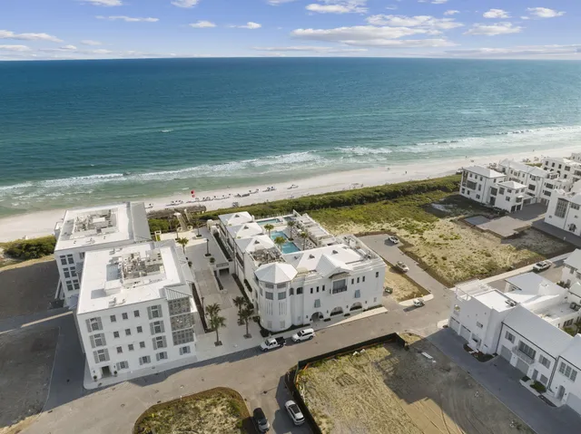$3,850,000 | 132 Somerset Street, Alys Beach, FL 32461