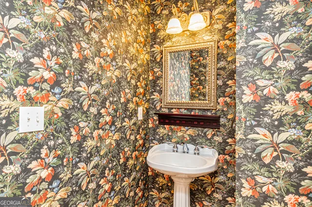 $480,000 | 100 Arbor Way, Newnan, GA 30265