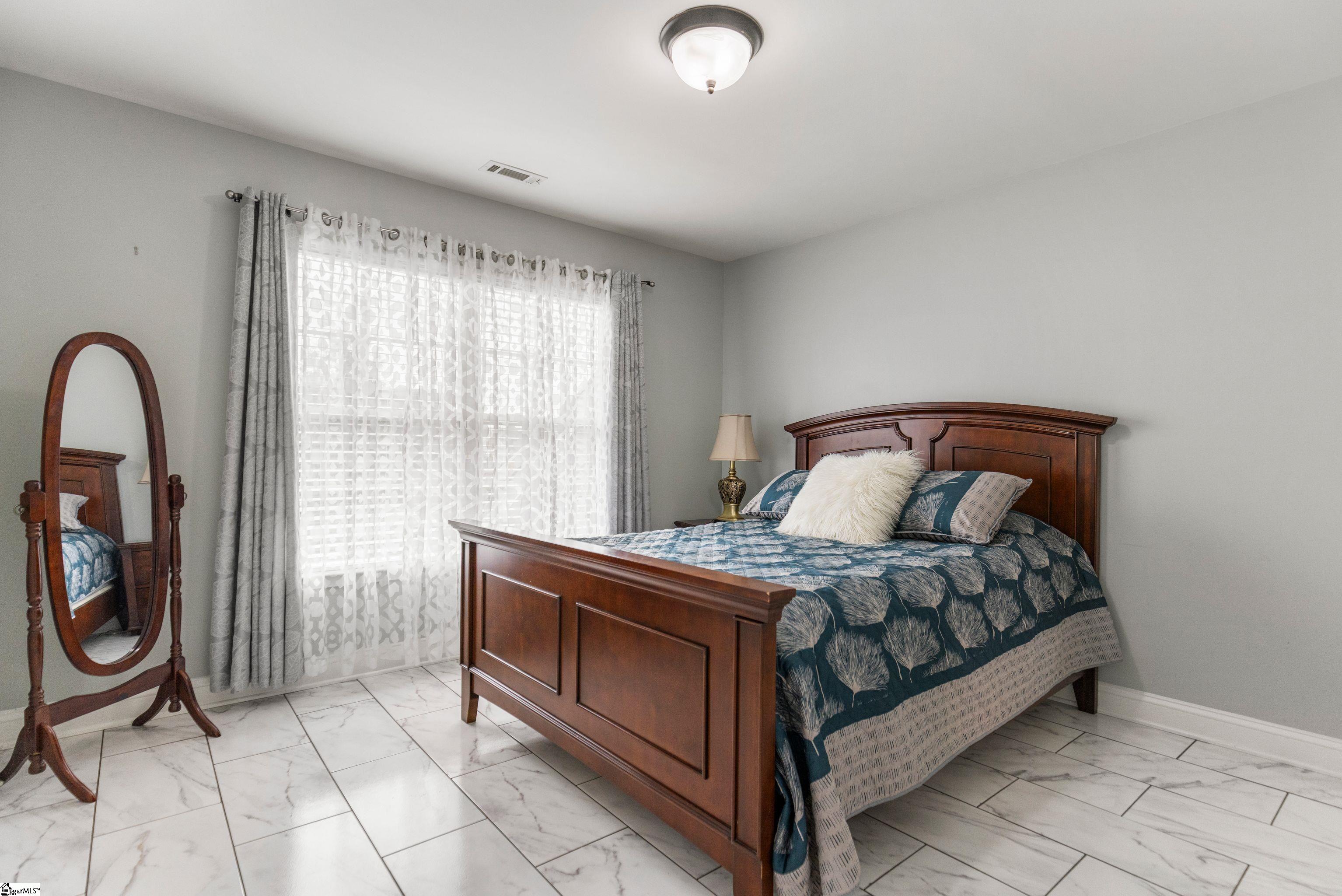 8 Middleberry Court Greer, SC 29650 - Photo 43 of 44