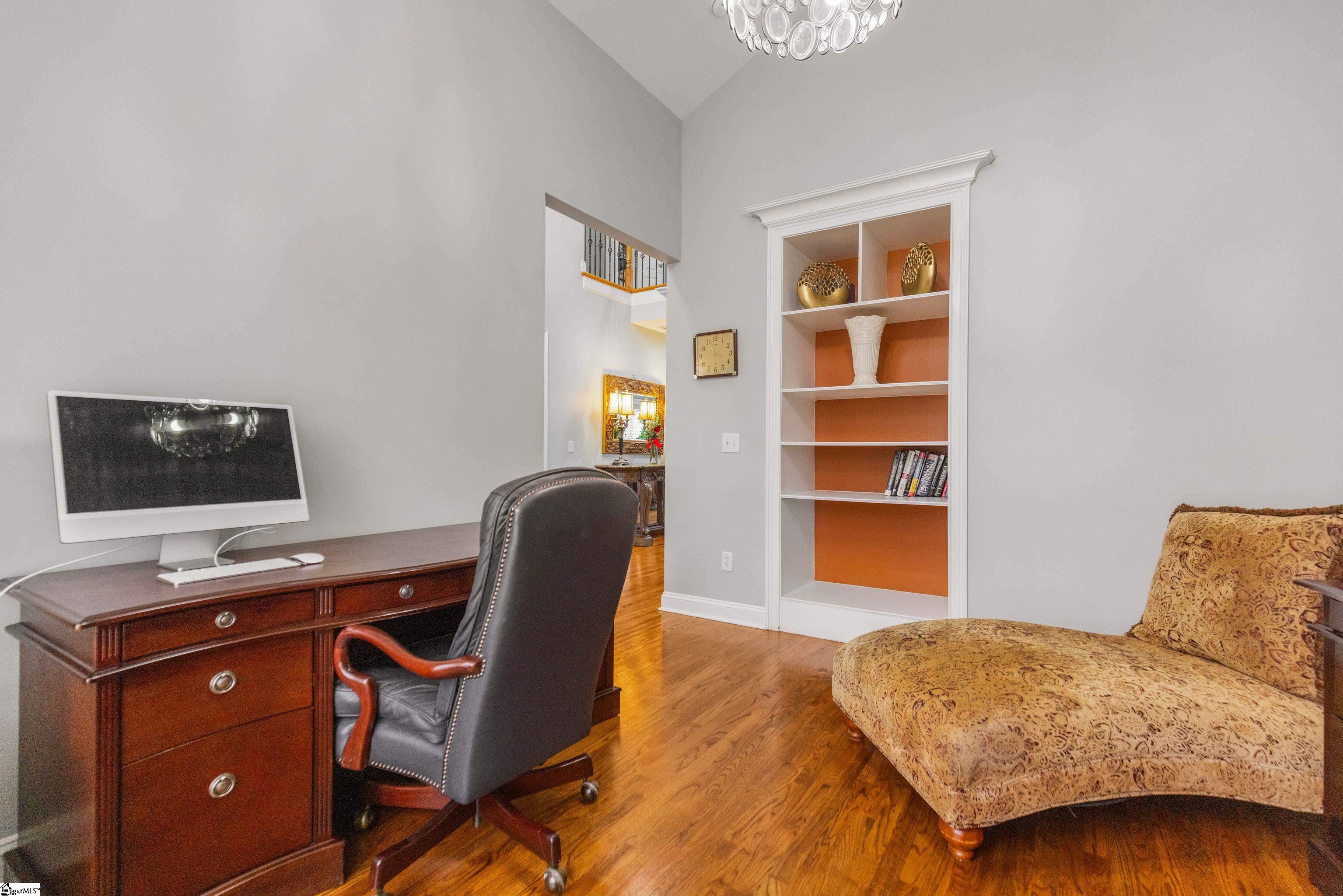 8 Middleberry Court Greer, SC 29650 - Photo 9 of 44