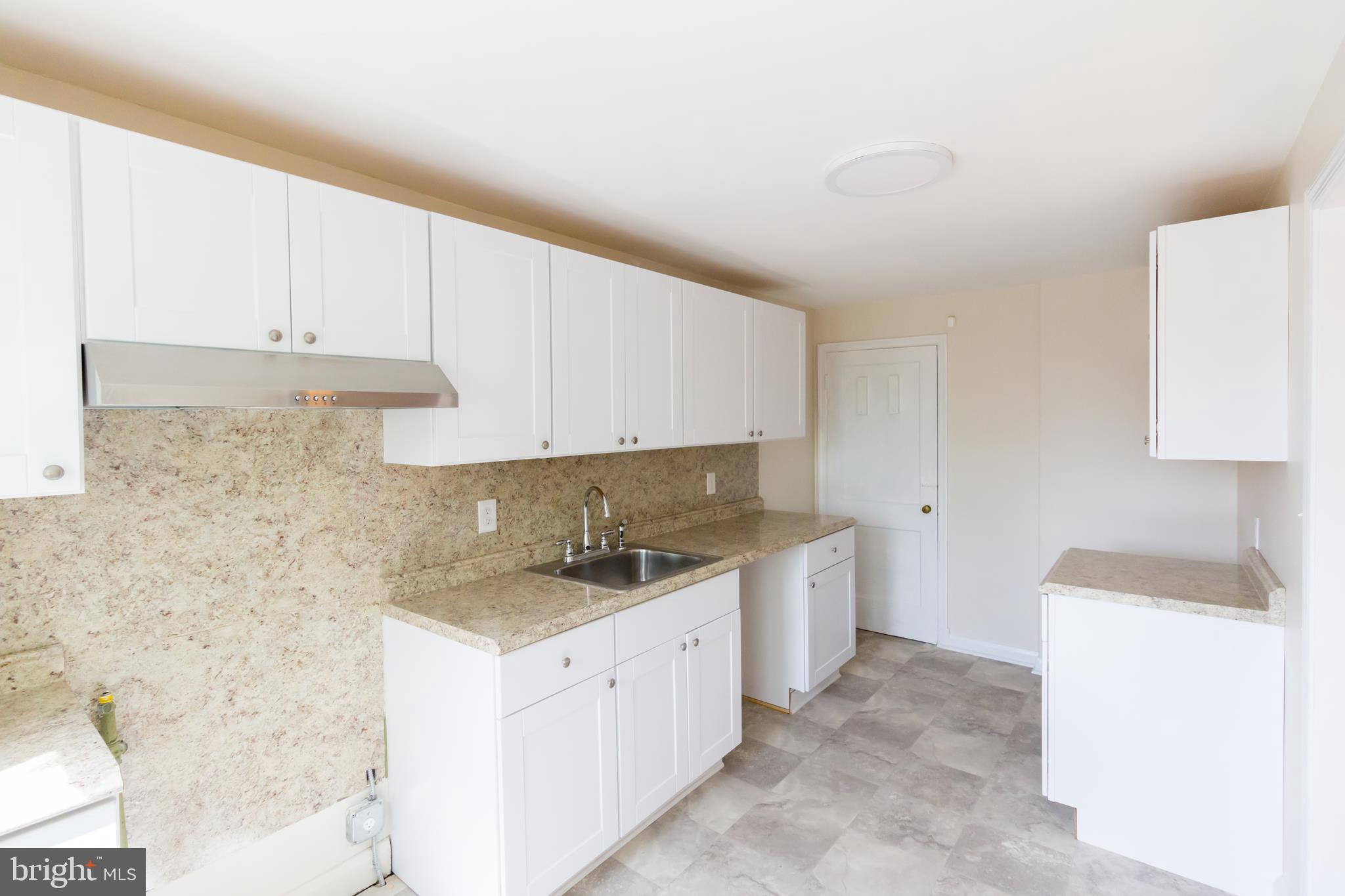1307 Halstead Road Parkville, MD 21234 - Photo 10 of 38 Kitchen