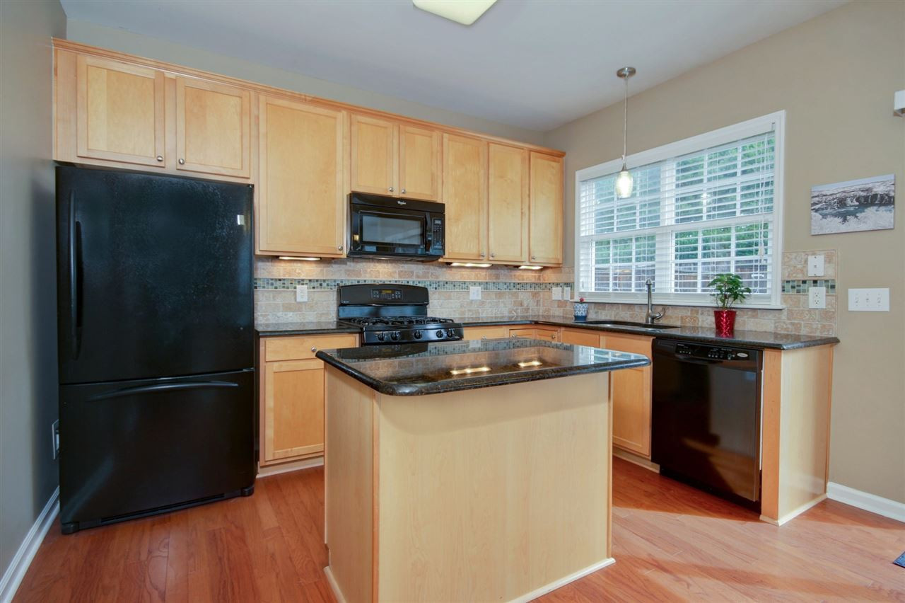7448 Lagrange Drive Raleigh, NC 27613 - Photo 5 of 24 Kitchen