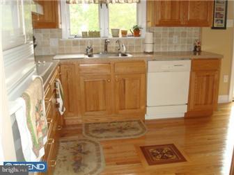 778 Roger Road Warminster, PA 18974 - Photo 3 of 11 Gallery Image 3