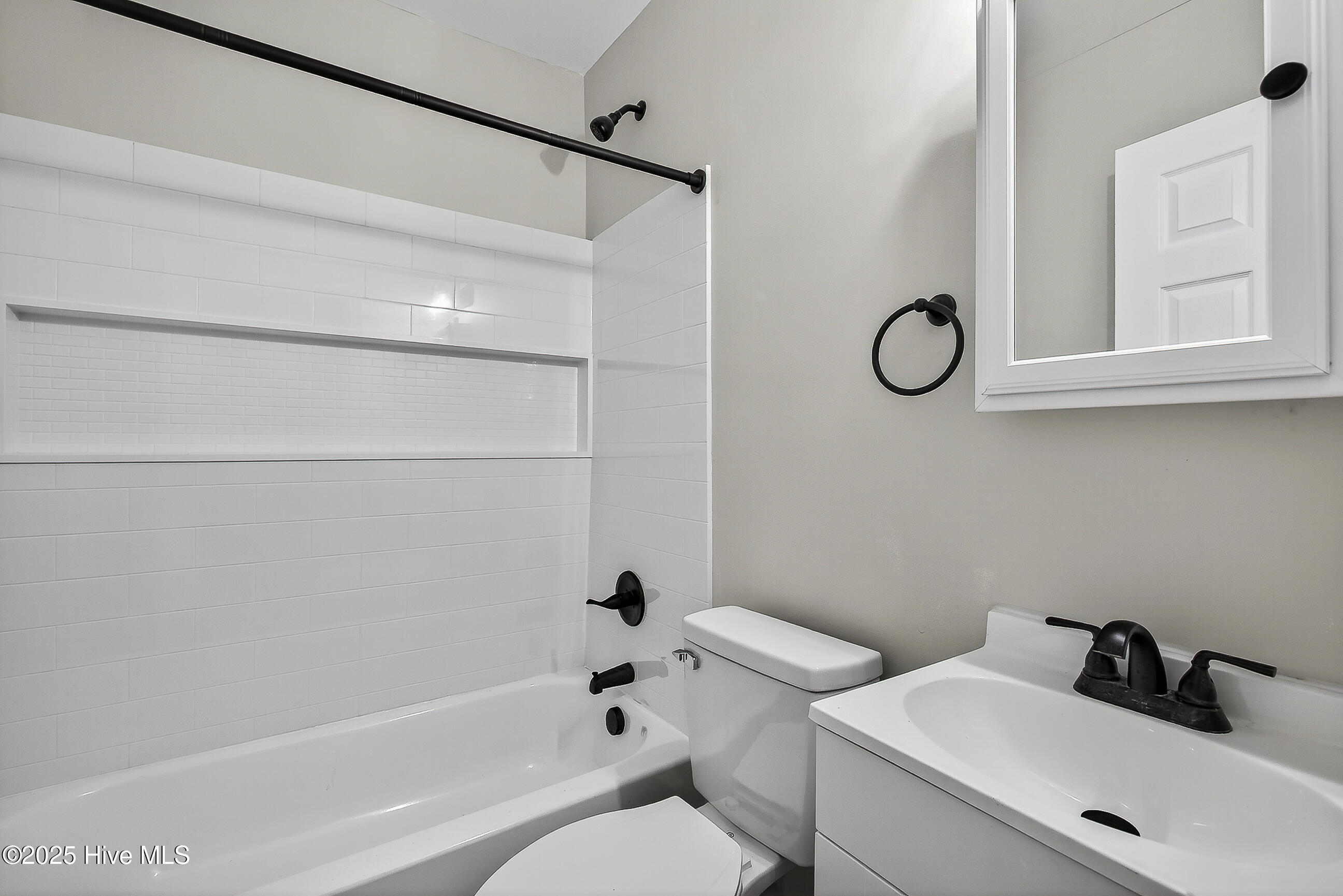 122 Sherwood Road Jacksonville, NC 28540 - Photo 16 of 29 16