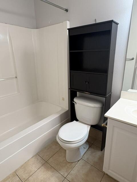 21102 Vía Eden Boca Raton, FL 33433 - Photo 9 of 18 2nd bathroom 2