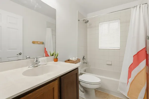 $4,200 | 1085 Center Stone Lane, Riviera Beach, FL 33404