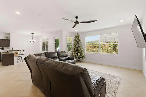 $4,200 | 1085 Center Stone Lane, Riviera Beach, FL 33404