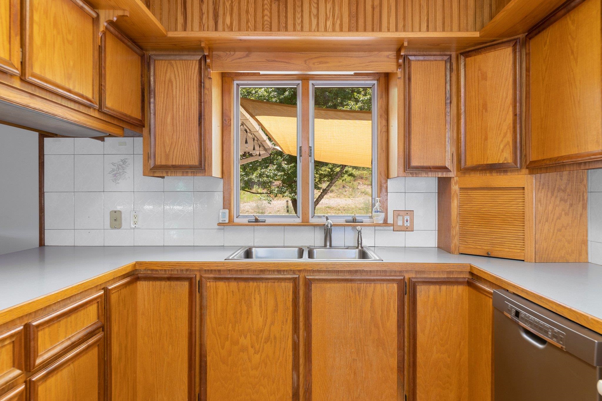 11096 South Cedar Road Cedar, MI 49621 - Photo 8 of 51 1913252-7.JPG