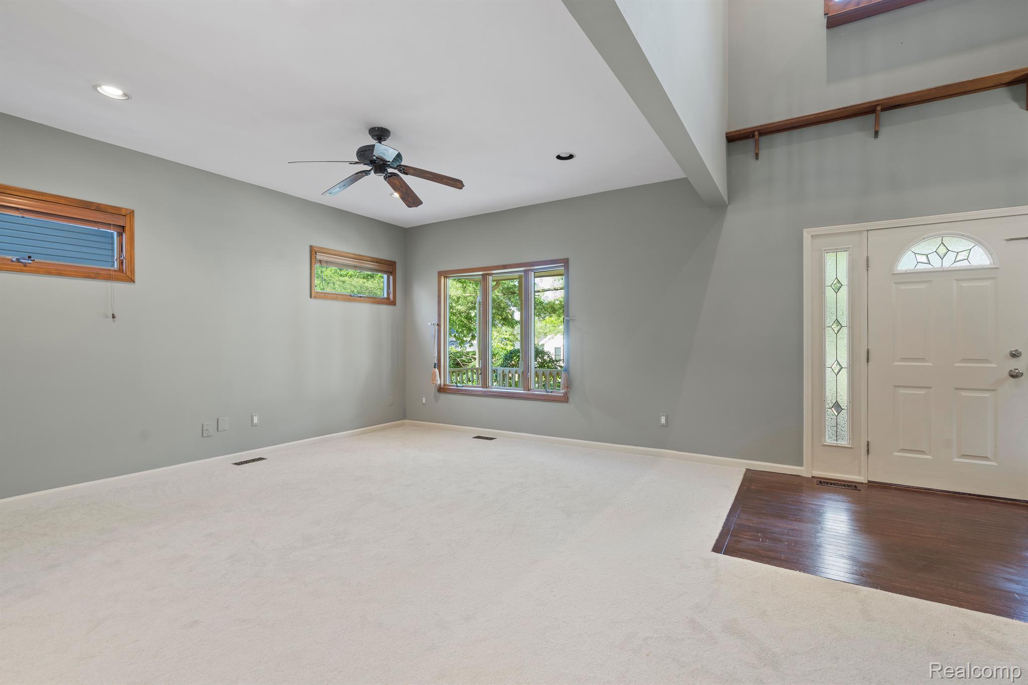 403 Taylor Avenue Rochester, MI 48307 - Photo 12 of 34 Gallery Image 12