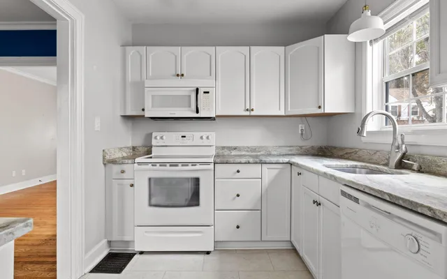 $325,000 | 132 Lynda Drive, Chattanooga, TN 37405