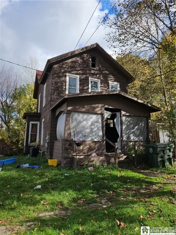 $25,000 | 820 Lafayette Street, Jamestown, NY 14701