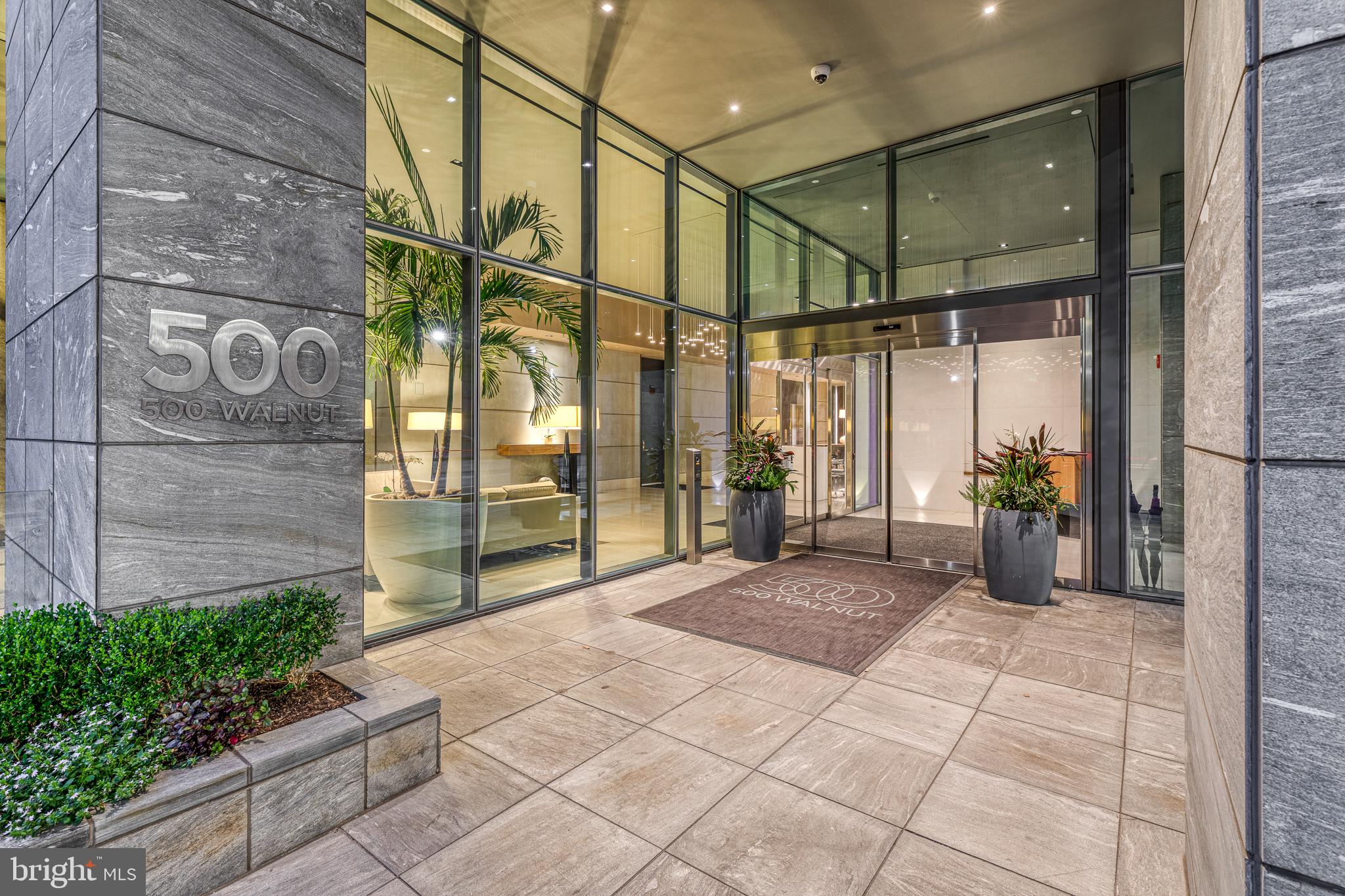 500 Walnut Street, Unit 802 Philadelphia, PA 19106 - Photo 38 of 41