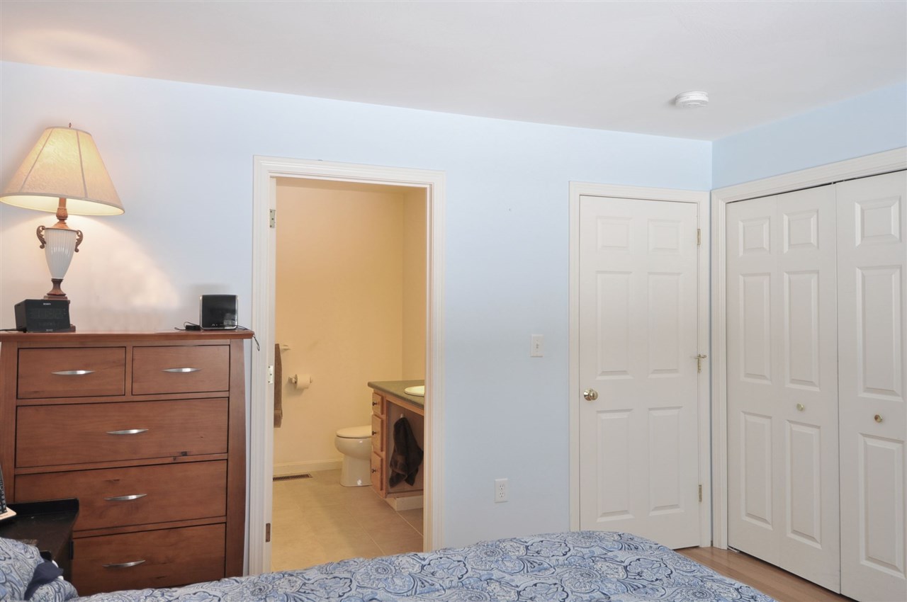 84 Brookview Road Windham, NH 03087 - Photo 12 of 30