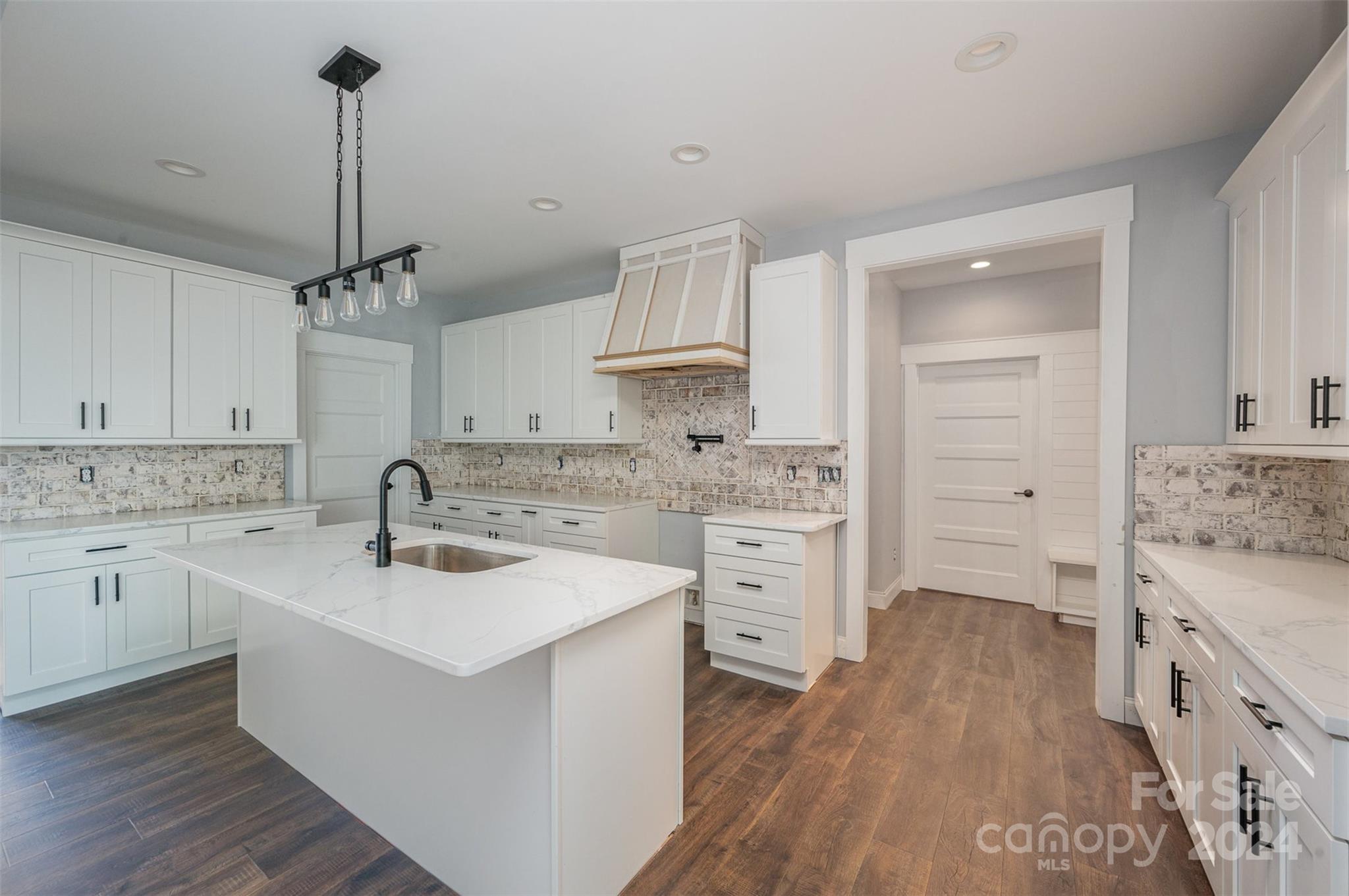 1043 Lester Road Clover, SC 29710 - Photo 14 of 35