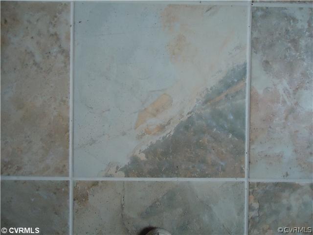 1607 Foster Road Richmond, VA 23226 - Photo 14 of 22 Kitchen - 18 inch slate-like tile.