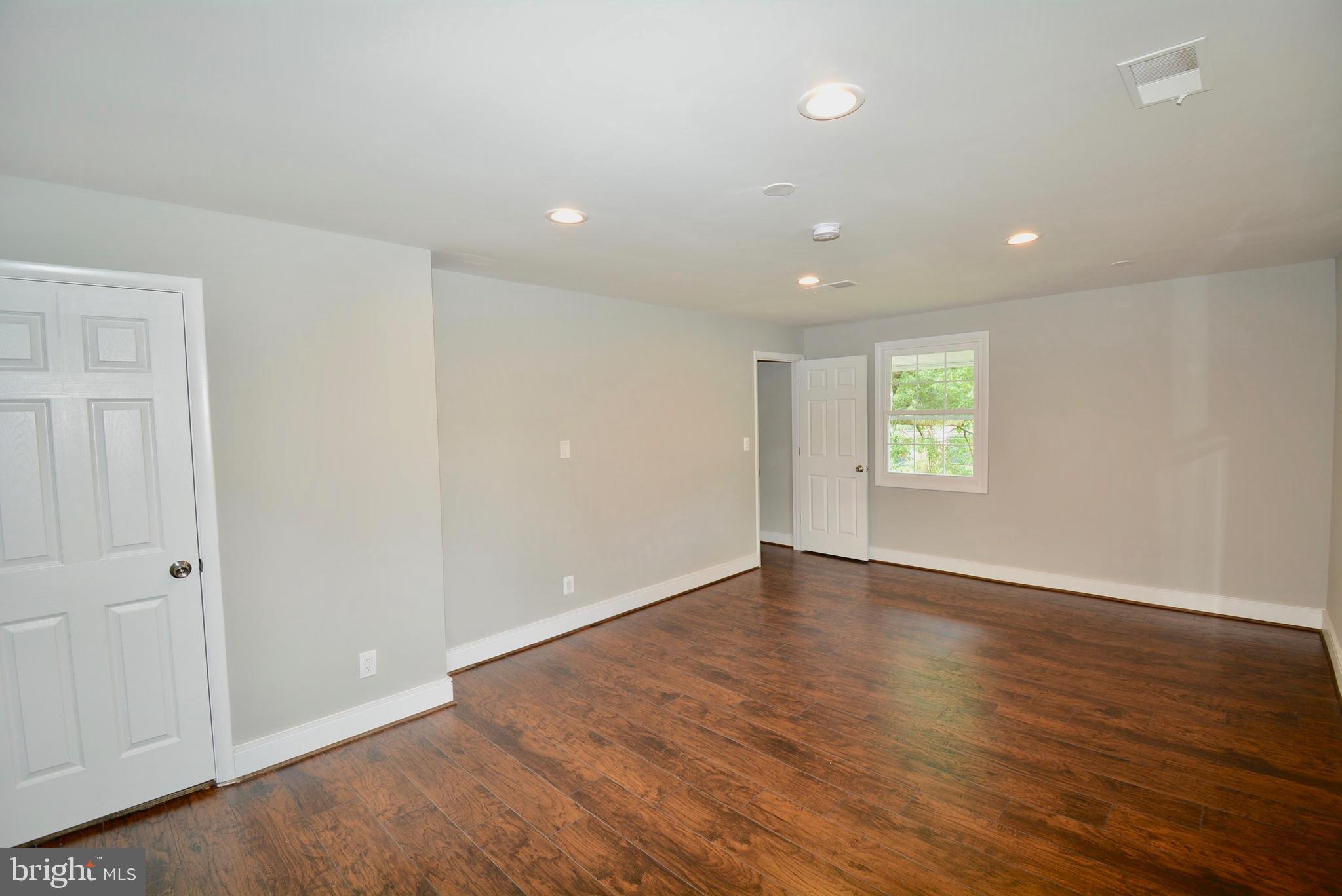 8016 Russell Road Alexandria, VA 22309 - Photo 22 of 34 Master Bedroom