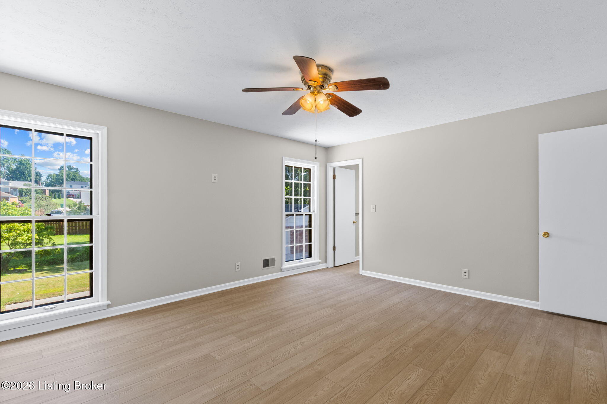 7705 Tempsclair Road Louisville, KY 40220 - Photo 33 of 61 34-web-or-mls-4F0A5099