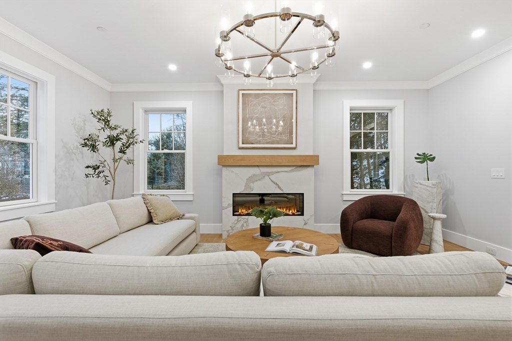 32 Edgewood Road, Unit 1 Lexington, MA 02420 - Photo 3 of 19 Gallery Image 3