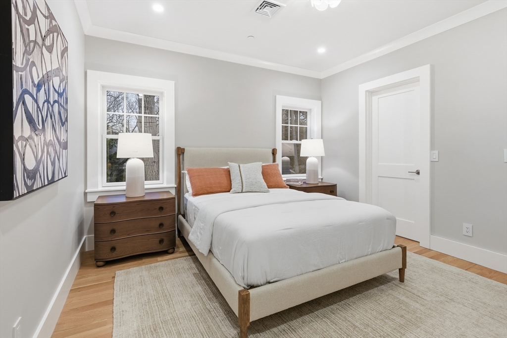 32 Edgewood Road, Unit 1 Lexington, MA 02420 - Photo 8 of 19 Gallery Image 8