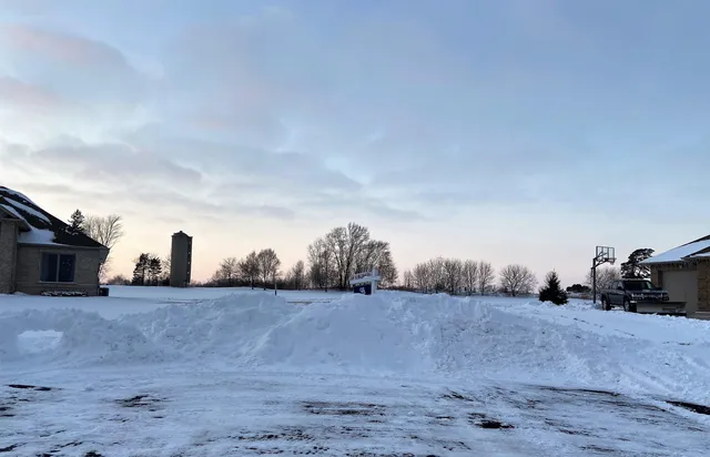 $57,900 | 618 Linksview Court, Unit 132, Wrightstown, WI 54180