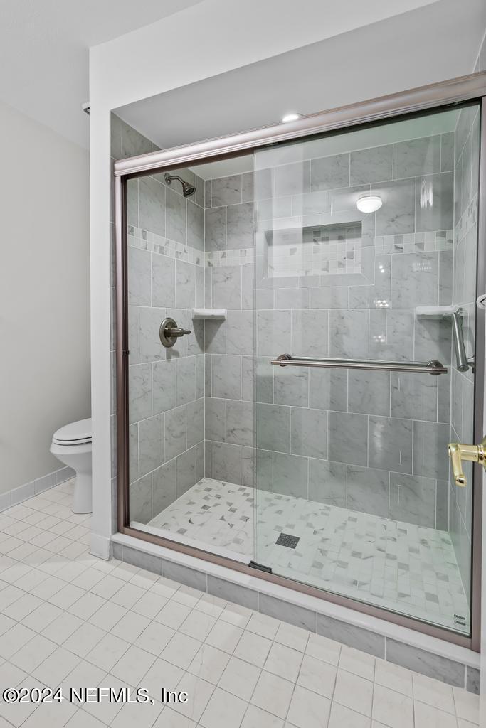 5586 Steamboat Road St. Augustine, FL 32092 - Photo 27 of 69 Hall Bathroom