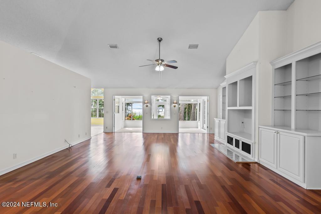 5586 Steamboat Road St. Augustine, FL 32092 - Photo 7 of 69 5586 Steamboat-17