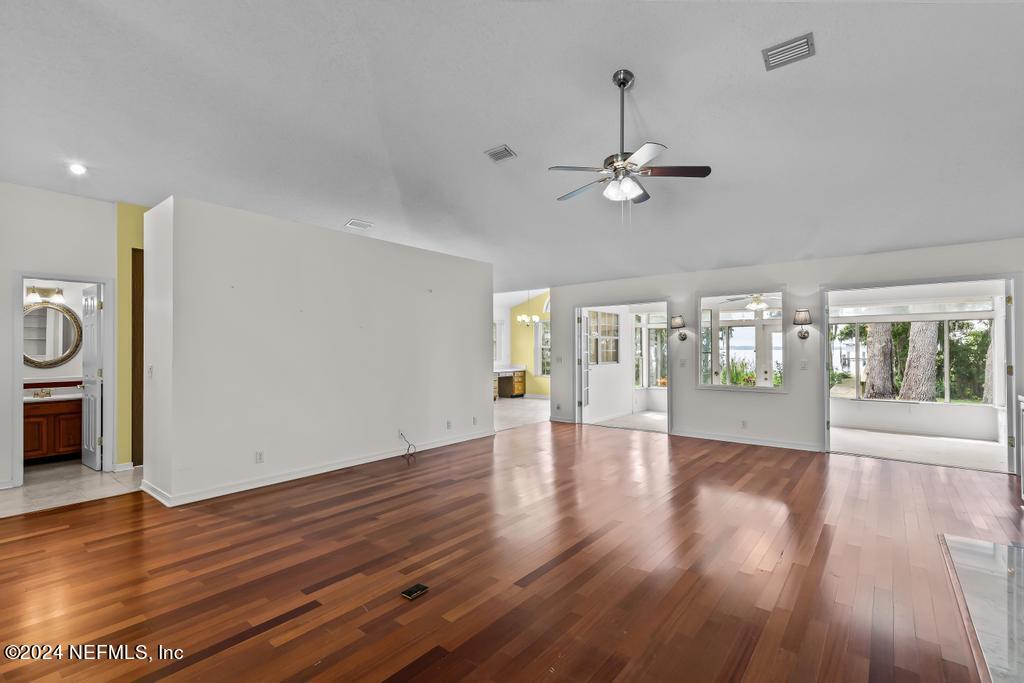 5586 Steamboat Road St. Augustine, FL 32092 - Photo 8 of 69 5586 Steamboat-18