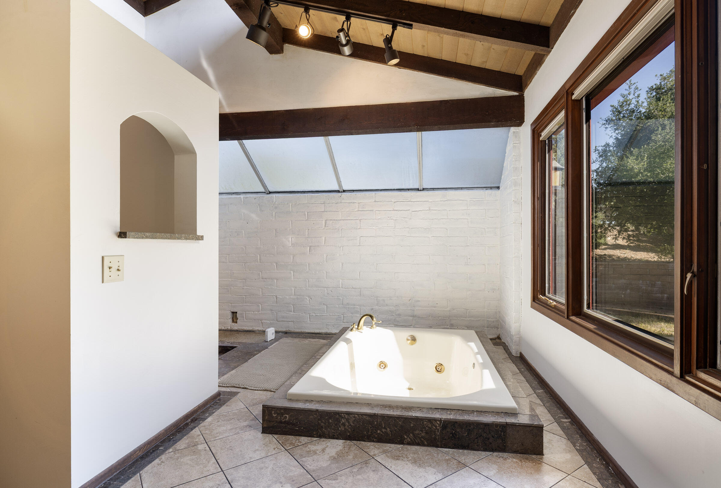 305 White Oak Road Santa Ynez, CA 93460 - Photo 11 of 30 12