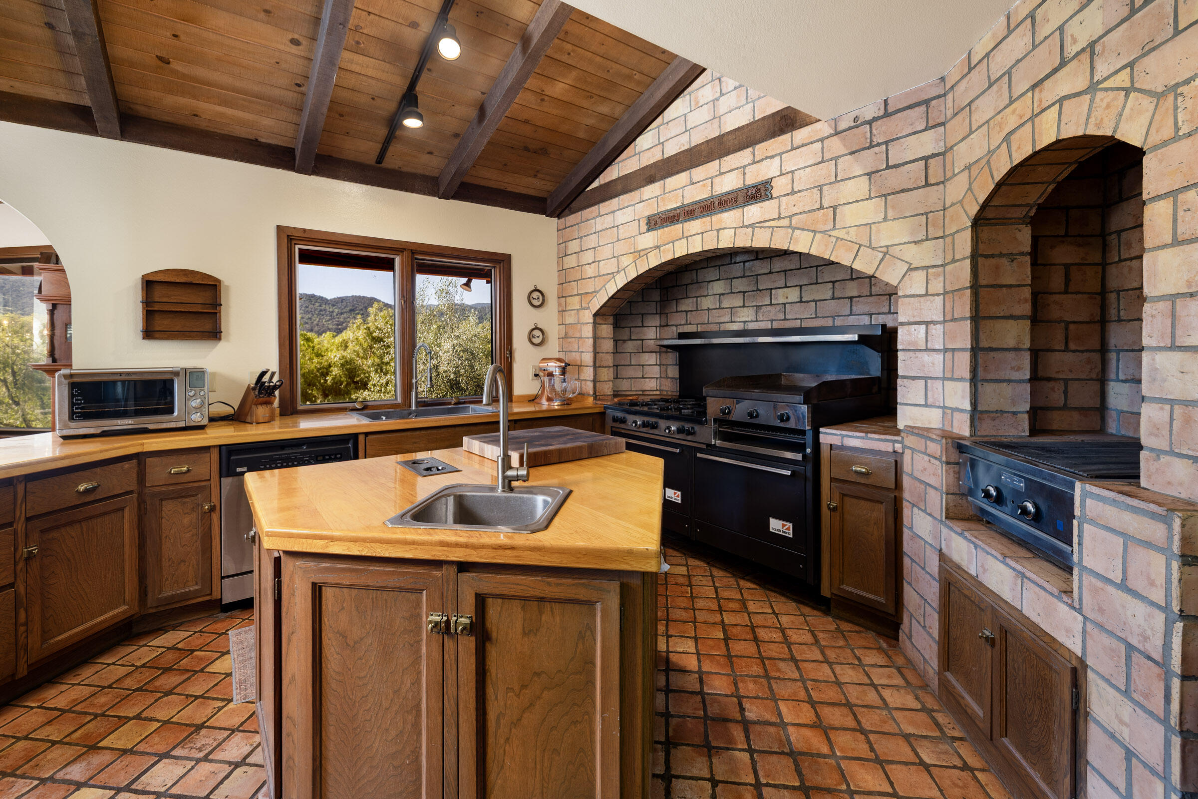305 White Oak Road Santa Ynez, CA 93460 - Photo 4 of 30 6