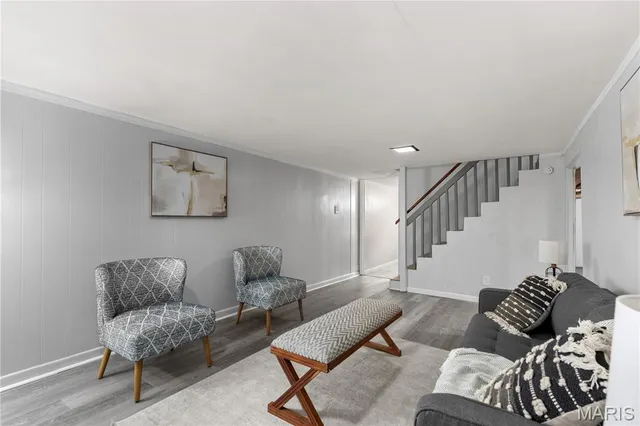 $189,000 | 225 South St Charles Street, Florissant, MO 63031