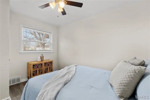 $184,000 | 225 South St Charles Street, Florissant, MO 63031