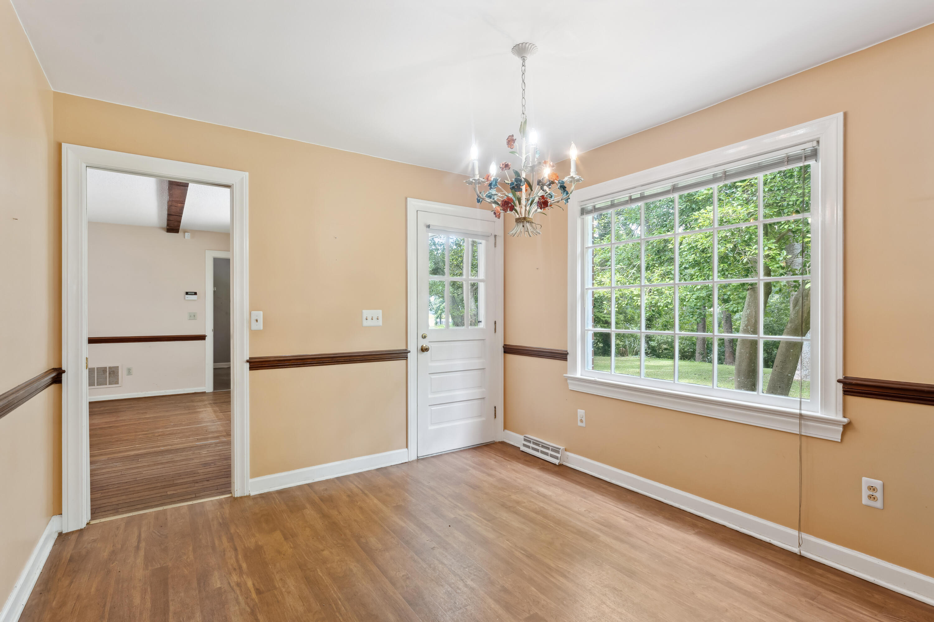 22 Sussex Road Charleston, SC 29407 - Photo 15 of 38 Breakfast Room