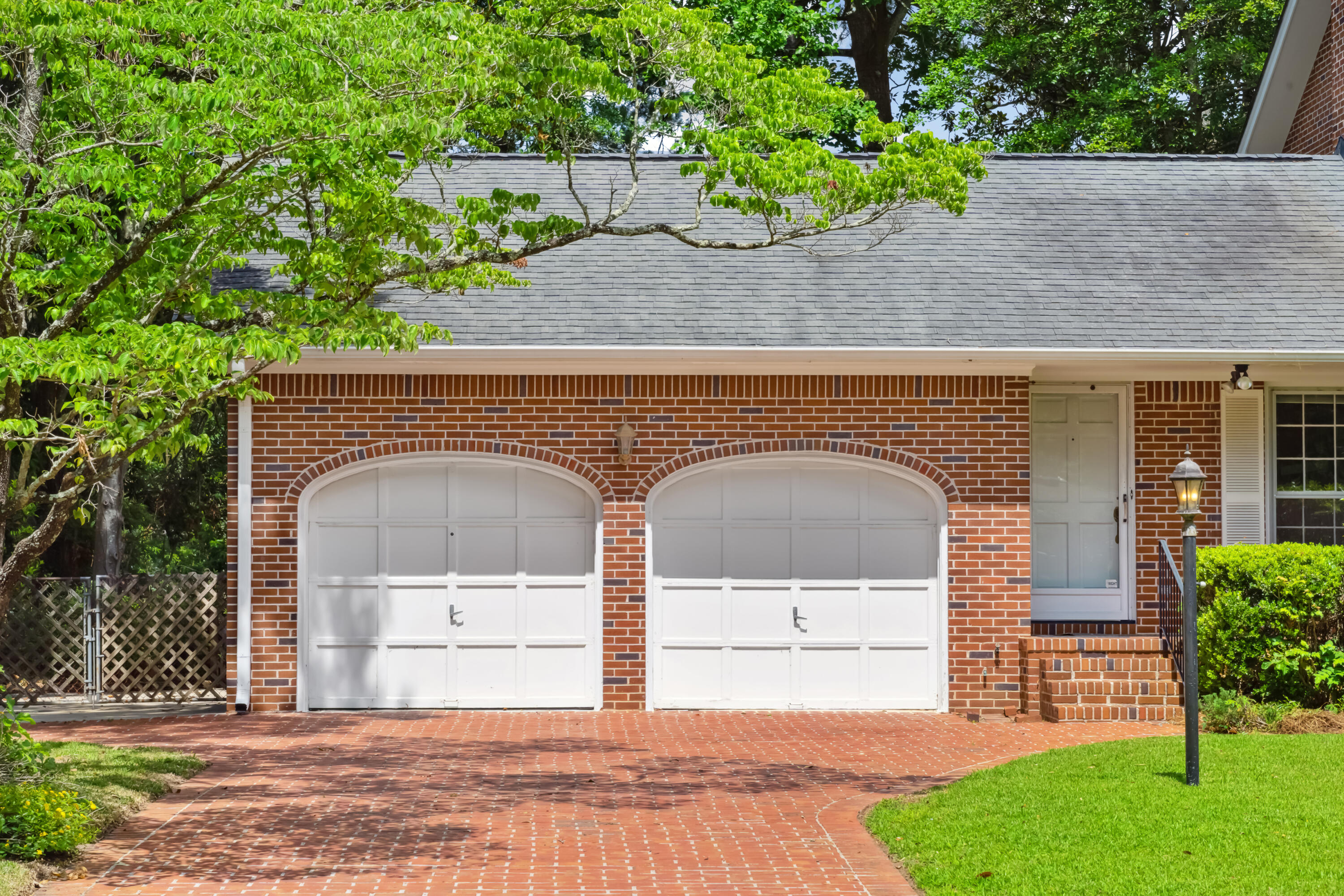 22 Sussex Road Charleston, SC 29407 - Photo 36 of 38 Two Car Garage