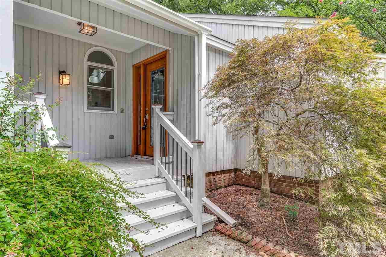 6309 Oakbrook Circle Raleigh, NC 27609 - Photo 3 of 21 Gallery Image 3