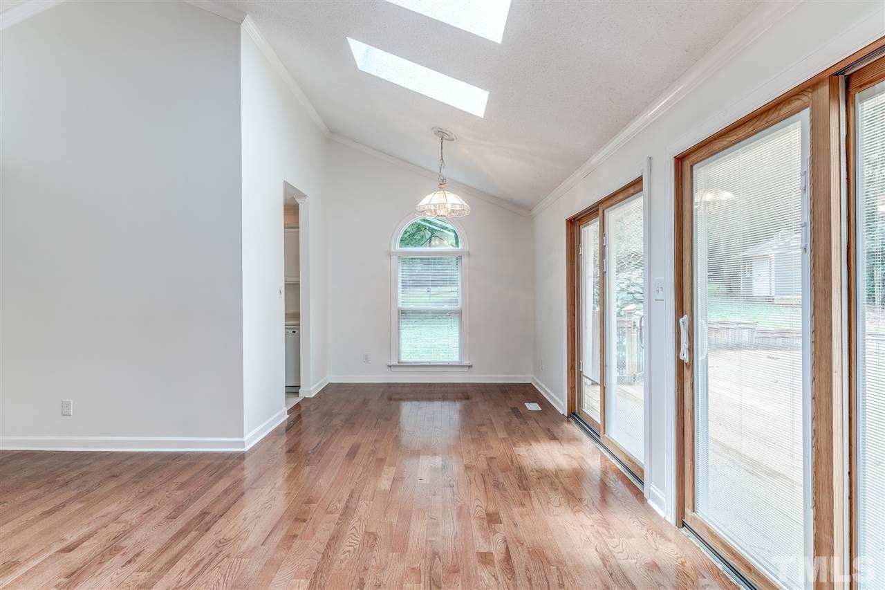 6309 Oakbrook Circle Raleigh, NC 27609 - Photo 9 of 21 Gallery Image 9