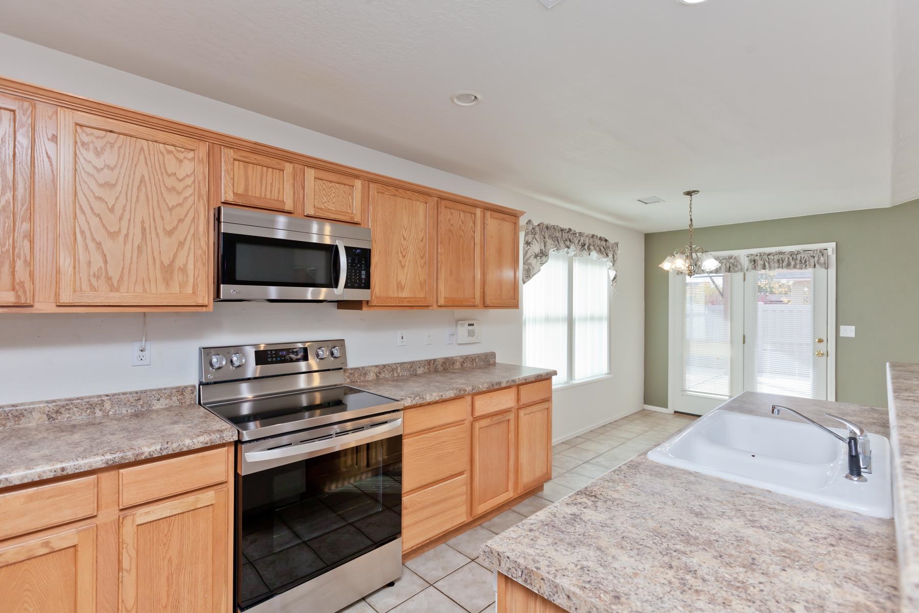 934 Celestite Drive Fruita, CO 81521 - Photo 7 of 33